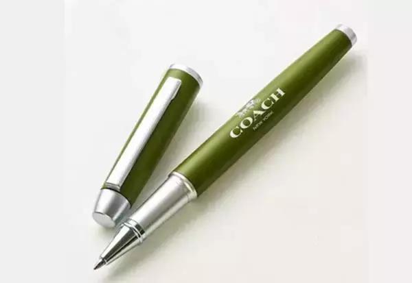 日本便利店已被代购掏空！听说这本50块杂志免费送一套COACH笔！