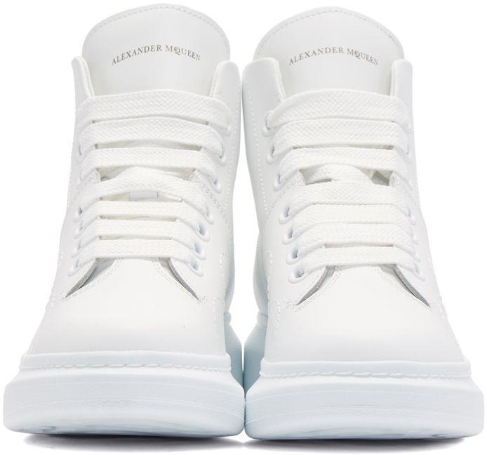 alexandermcqueen镭射厚底鞋,阿sa和昆凌