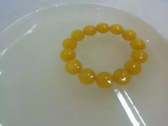 假蜜蜡琥珀,琥珀蜜蜡作假视频