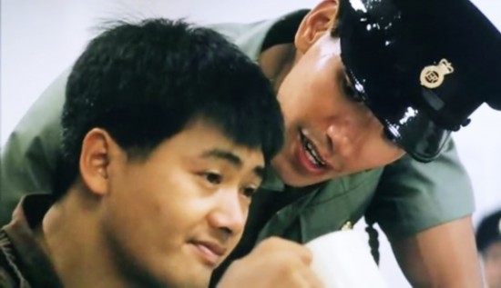 曾经霸屏的著名配角，“乌鸦”深入人心，他被称为“绿叶抢镜”