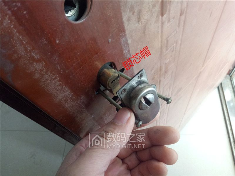 智能门锁拆解步骤,智能门锁拆解图解