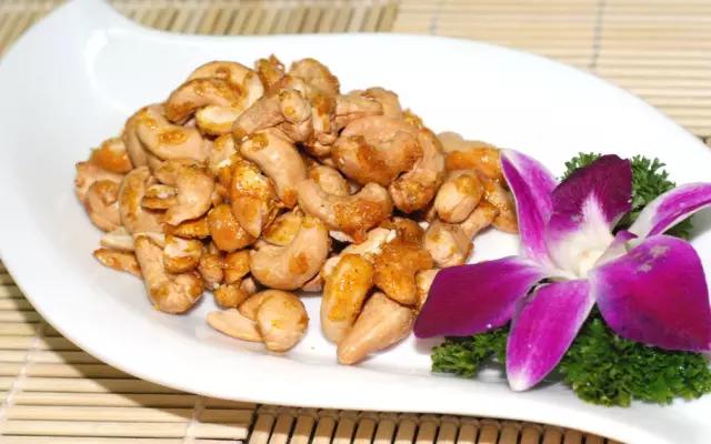 越南旅行攻略8篇文章,越南芽庄的旅行说说