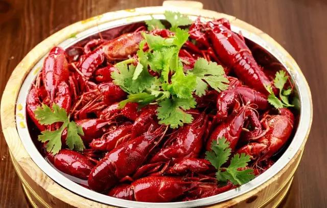 最火爆人气高的夜宵,今年上海最火的宵夜店