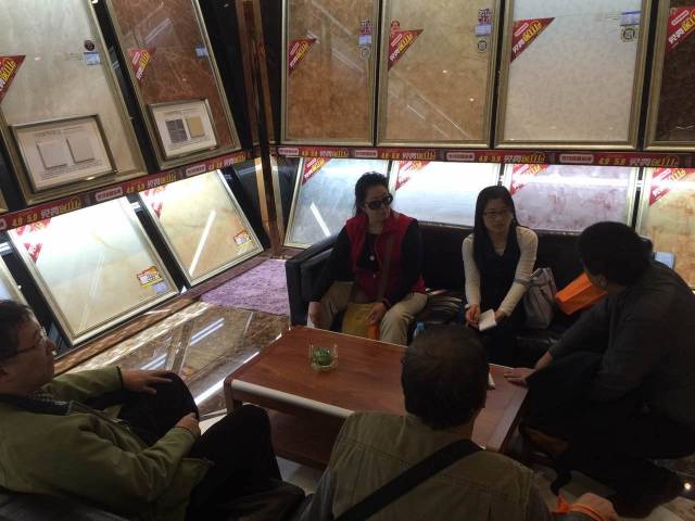 第三方陪逛建材城，居分期助力装修小白横扫建材盲点