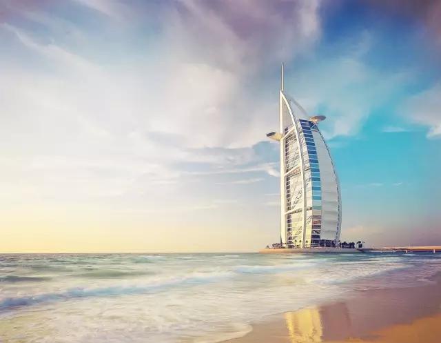 迪拜土豪来旅游比心,去迪拜旅行的土豪