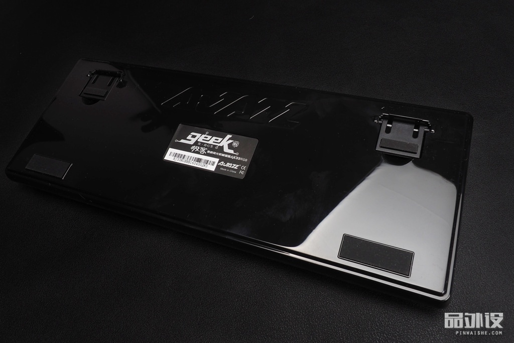 黑爵极客ak33怎么连接电脑,极氪黑爵背光键盘ak33怎么开灯