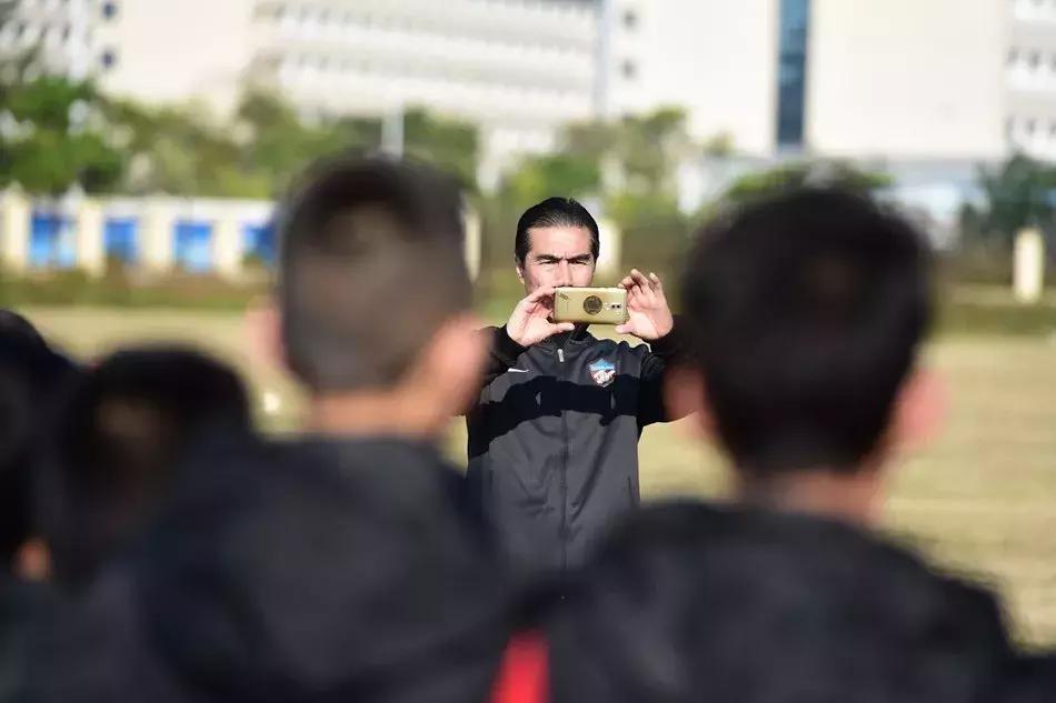 权健对中超有什么影响,18赛季中超权健迎战恒大