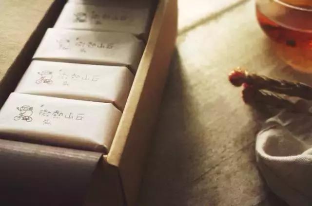 骞村簳鎵撴姌涔板濂楁渶鍒掔畻,骞村簳澶ч檷浠风殑涓滆タ