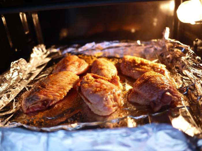 烧烤摊的烤鸡超级香,烧烤摊最受欢迎的食物