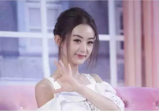 方圆脸适合什么发型,圆脸适合扎什么发型