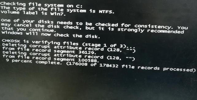 电脑开机时出现乱码怎么解决,电脑开机自检一直闪怎么办