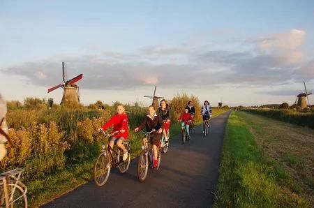 国家重大场合振奋人心背景音乐,正式场合迎宾的背景音乐