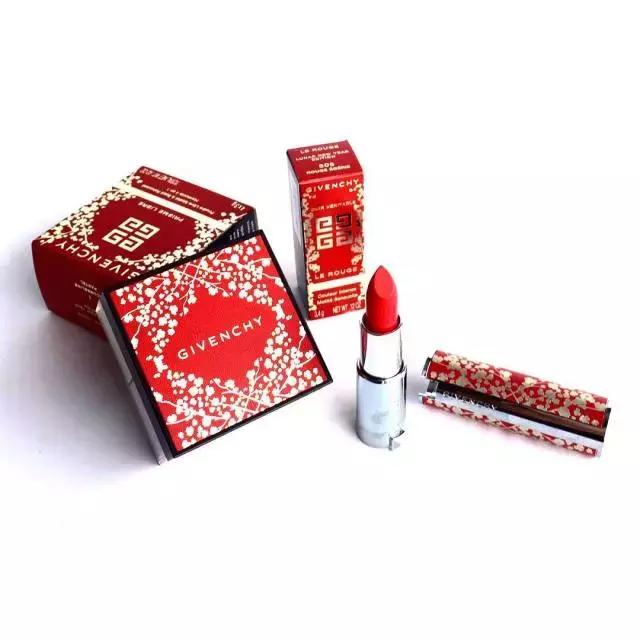 纪梵希搞婚庆，MAC卖寿桃？外国大牌到底对我们的春节有什么误解