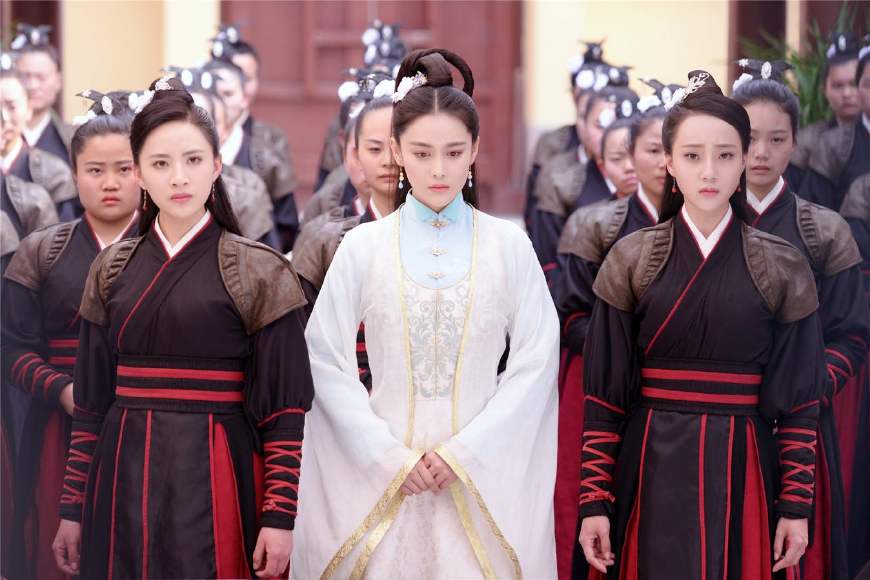 花谢花飞花满天娉婷司马清风结婚,花谢花飞花满天最后倾城嫁给谁