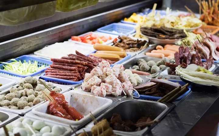 肉蟹煲最正宗的来自哪里,哪的肉蟹煲最好吃