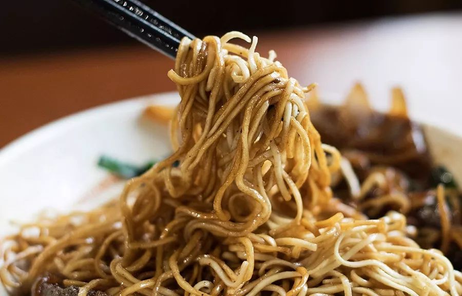 肉蟹煲最正宗的来自哪里,哪的肉蟹煲最好吃