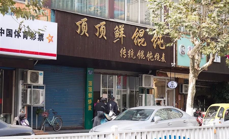 肉蟹煲最正宗的来自哪里,哪的肉蟹煲最好吃