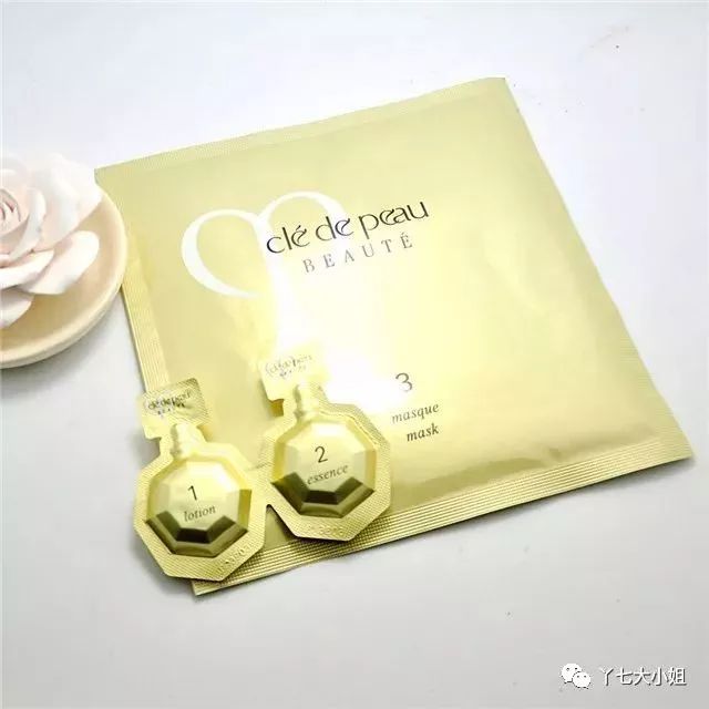 圣诞狂欢后,你的脸还好吗?十二款救急面膜来帮你!