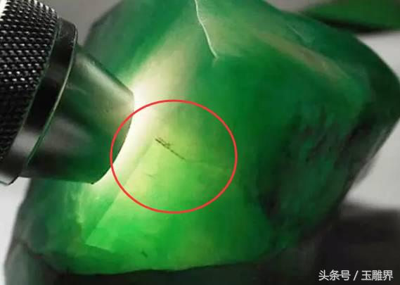 翡翠戒指裂痕简单修复,翡翠戒指磨花