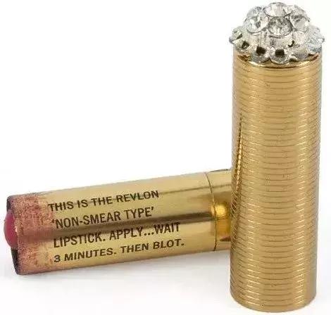 口红最初是给男性设计的吗,口红最开始选什么颜色好点