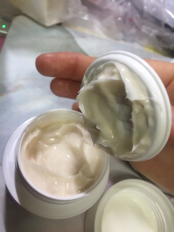 秋冬干皮保湿滋润面霜哪款好用呢,沙漠干皮用什么面霜