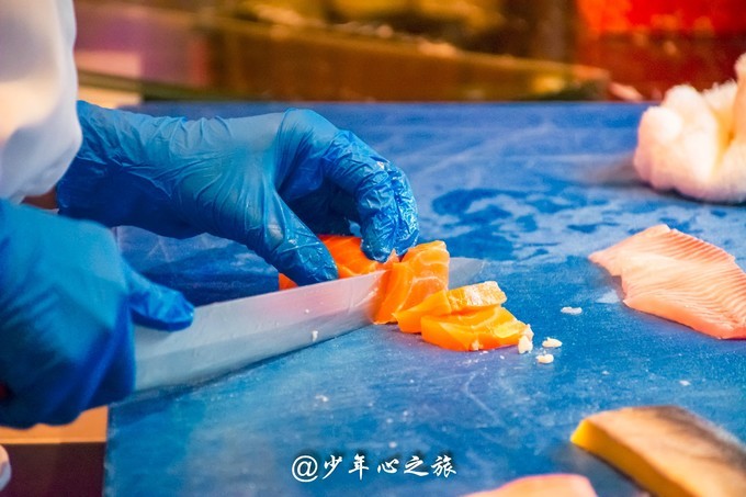 世界五大温泉胜地 (温泉旅游攻略全球六大最美温泉)