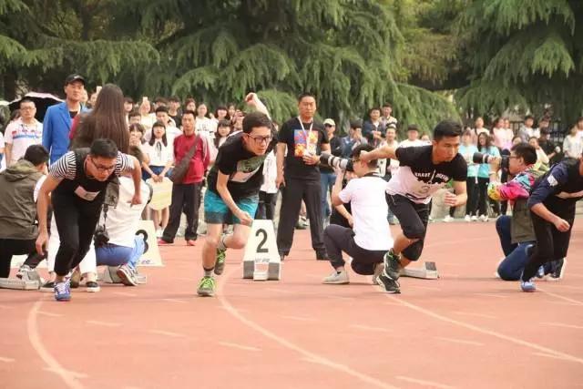 欧亚运动会开幕式啦啦操,大型无人机表演万人齐聚