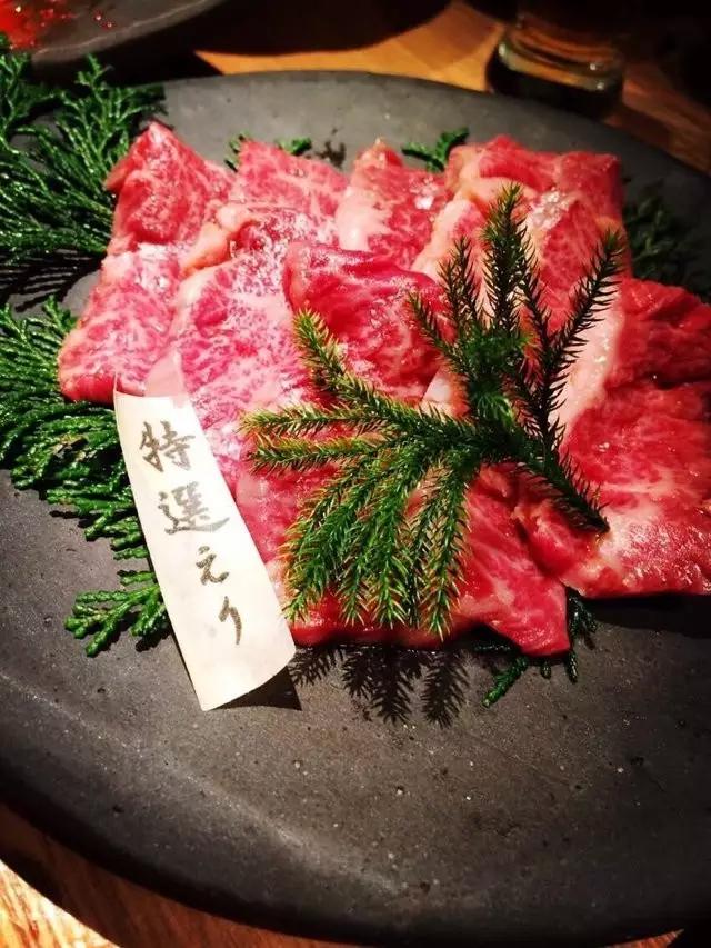 曼莉专栏｜葡萄*妞小**随妈游日本