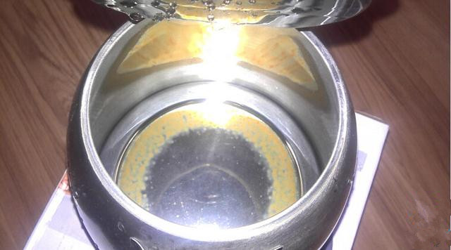 用鸡蛋壳这样养花1年不用施肥,鸡蛋壳别再扔了这样做比肉还好吃