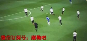 十大经典弧线进球,足坛十大弧线进球视频