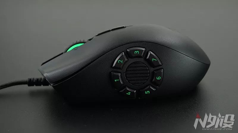 雷蛇那伽梵蛇进化版拆解,razer那伽梵蛇v2专业版