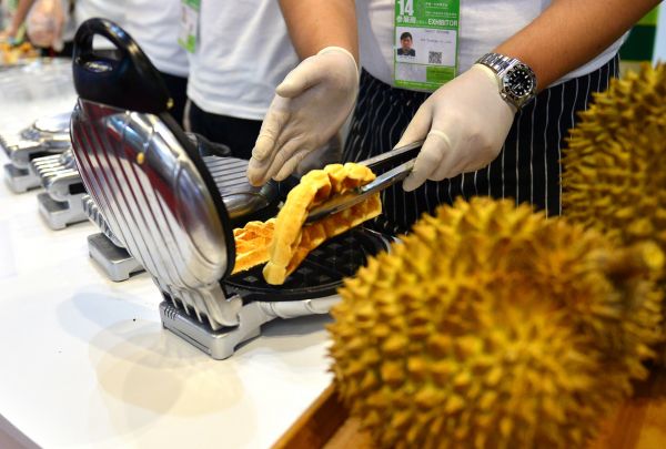 马来西亚对华榴莲出口量激增,马来西亚出口中国榴莲最新行情