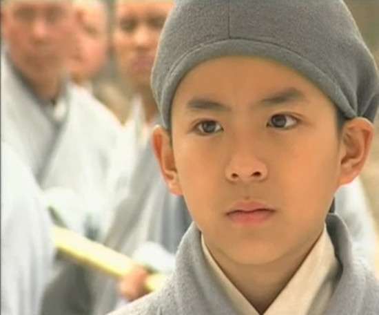 陈赫郑恺大学时期照片,郑恺和陈赫的同班同学名单