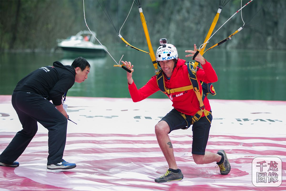 美国短跑运动员称霸,美国飞行大赛最高纪录