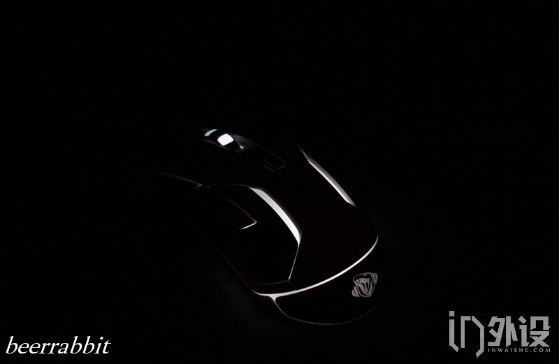 宜博疾光狂蛇,宜博m639鼠标