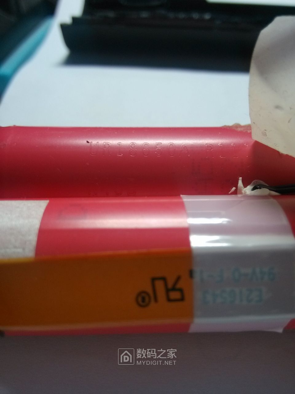 e430c笔记本电池换电芯教程,e47a笔记本电池更换电芯教程