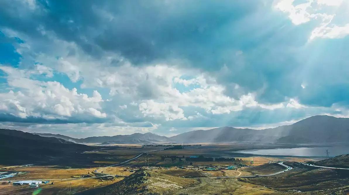 国内最值得自驾的7条绝美路线,自驾21条经典路线图