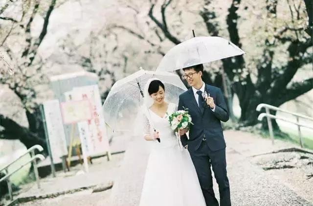 最推荐的3种婚纱照风格,4种经典婚纱照风格