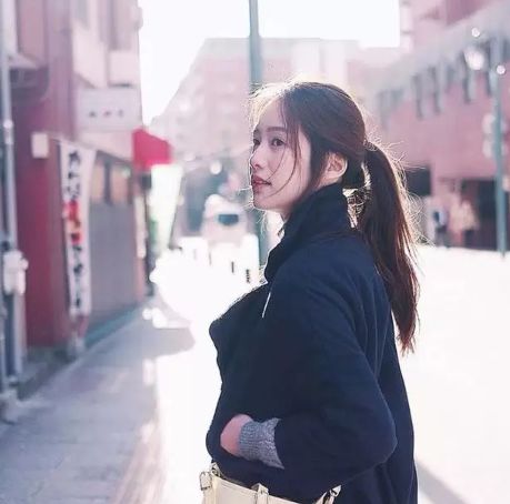 刘海长了又扎不上,刘海长了千万别剪