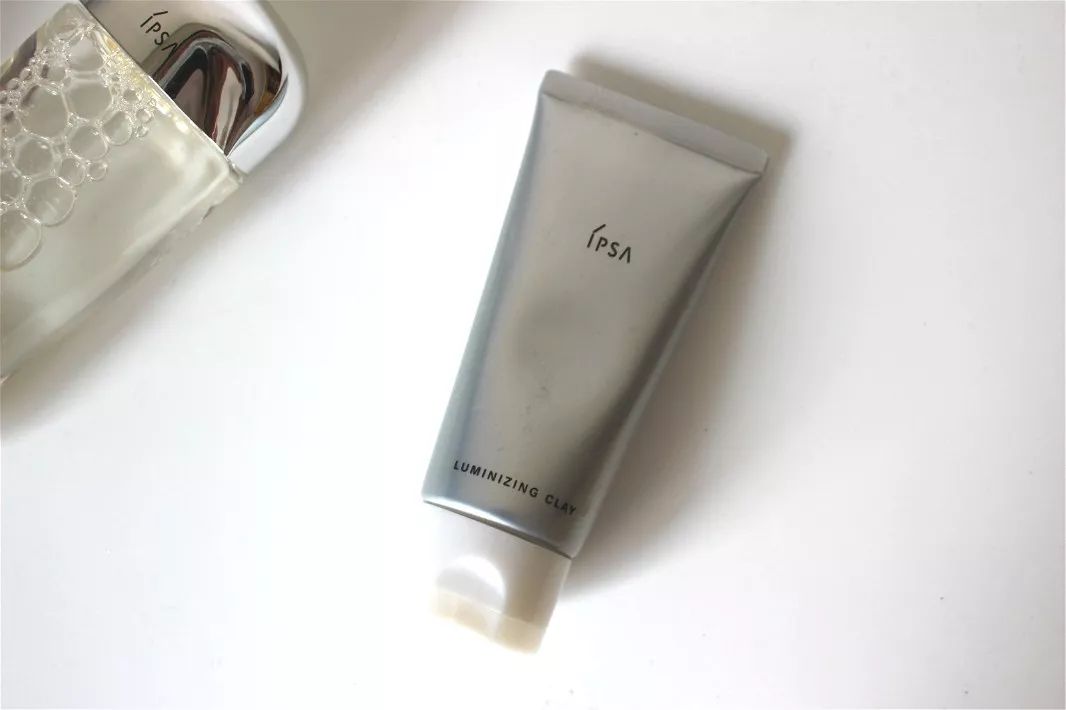 推荐适合冬天用的化妆水 (几款好用的化妆水)