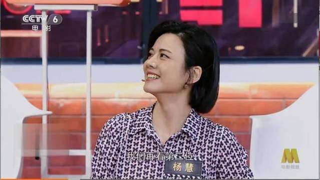 现实中的“文工团女兵”，她们才是《芳华》真正的主人