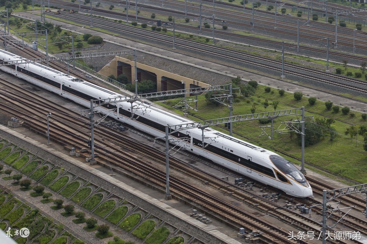 和谐号动车组上面都有什么冷知识,和谐号全系列动车组介绍