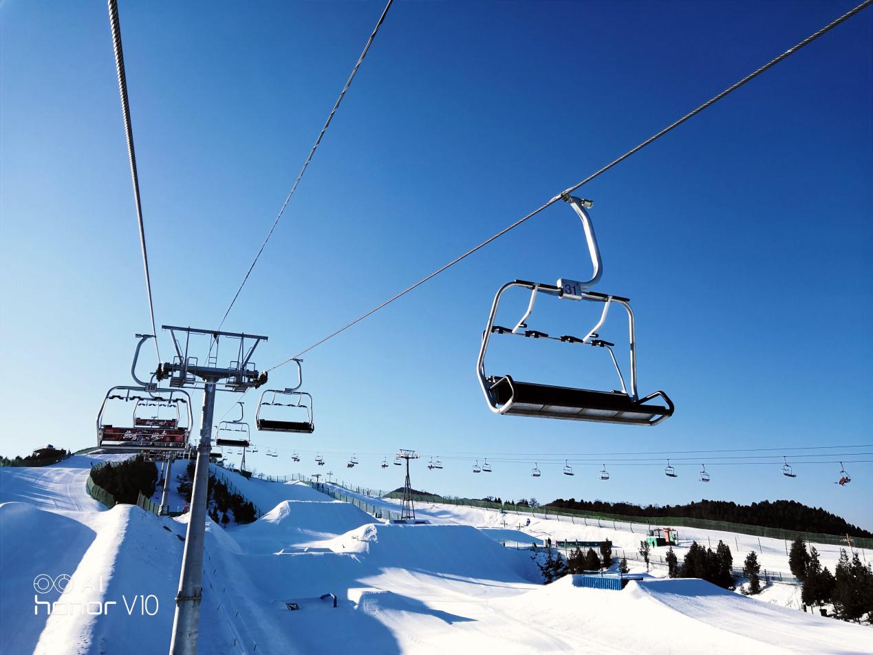 还在为拍摄参数怎么设置发愁,荣耀v10的拍照效果