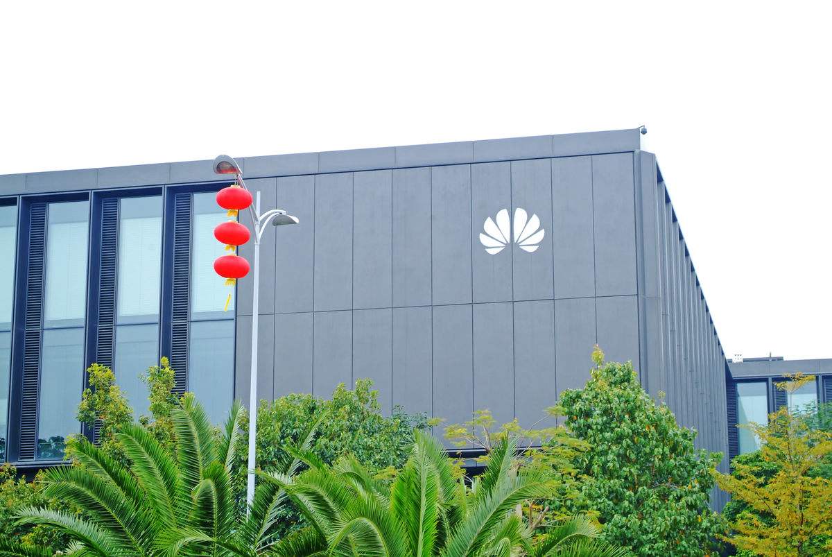 扬帆正当时前一句是什么,扬帆起航正当时的上一句