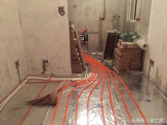 暖气片改地暖怎么改简单效果还好,暖气片改地暖需要注意什么