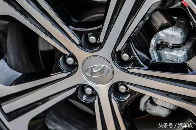 领动颜值新款和老款哪个好看,领动素车颜值