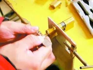 c级锁芯网购价格,实体店c级锁芯与网购比较