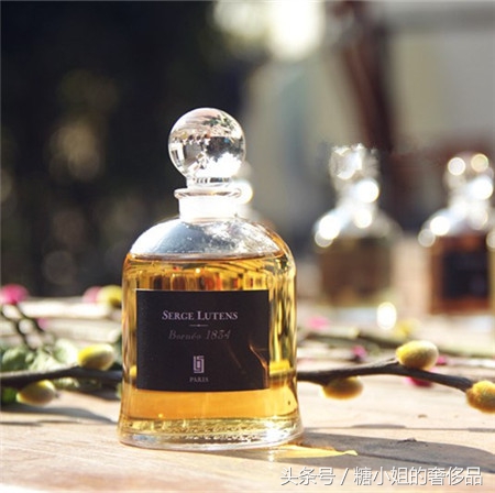 有着十足的荷尔蒙气息香水,蔚蓝男士香水桀骜不羁的自由气息