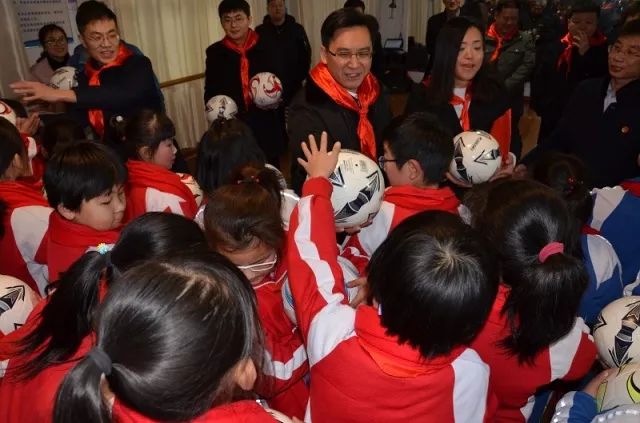 团省委书记陈必昌、副书记赵勇来我市调研宣讲并走访慰问困难群众