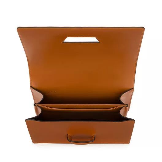 在国外买大牌包包真的便宜很多嘛,哪个国家的包包最便宜